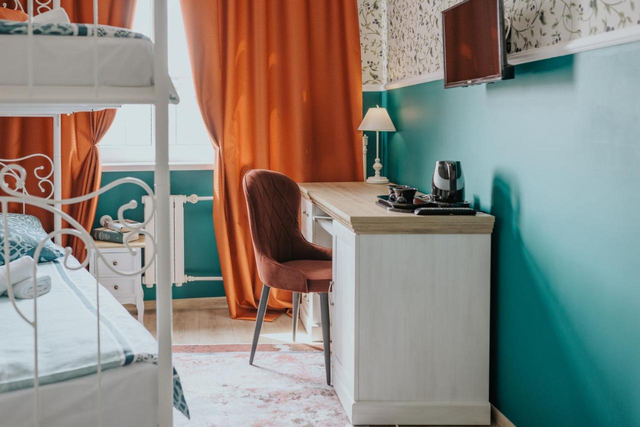Hostel Night O'Clock Opole Bagian luar foto