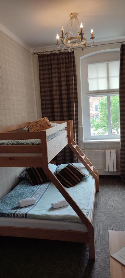 Hostel Night O'Clock Opole Bagian luar foto