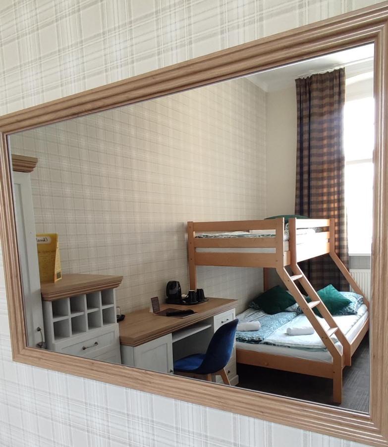 Hostel Night O'Clock Opole Bagian luar foto