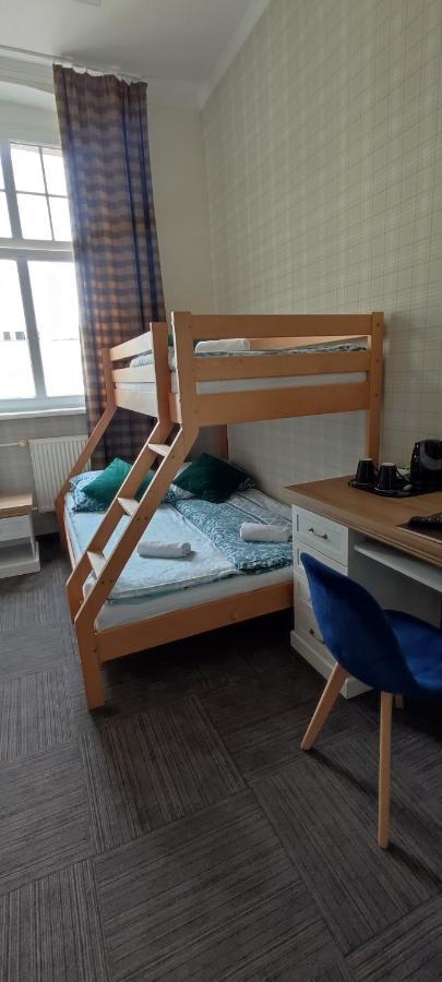 Hostel Night O'Clock Opole Bagian luar foto